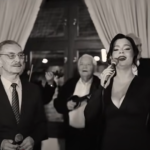 Tania Vlascici și Pera Todorovici aduc farmecul vremurilor de altădată în piesa „Hai paharul sus”